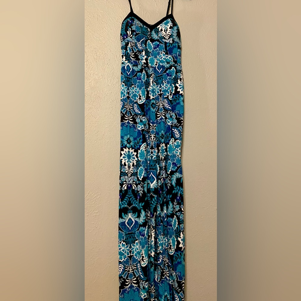 Vibrant blue floral pantsuit